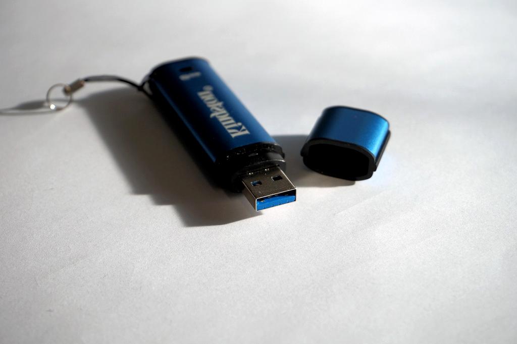 Neural memory storage system